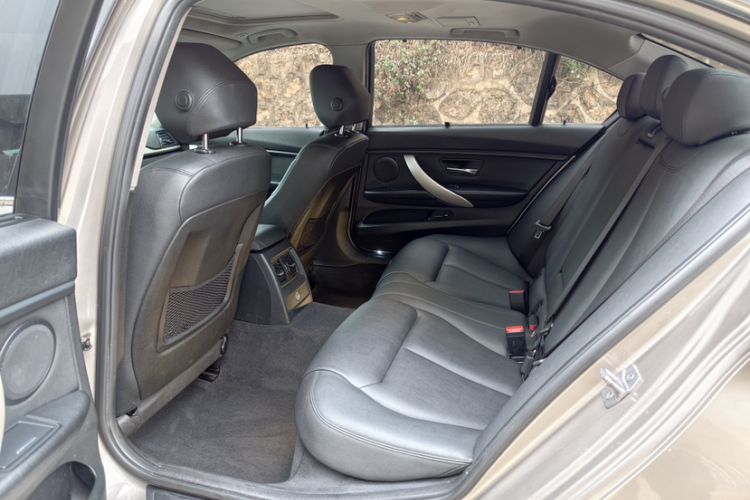 Used BMW 3 Series 2016 320Li Ambition Model