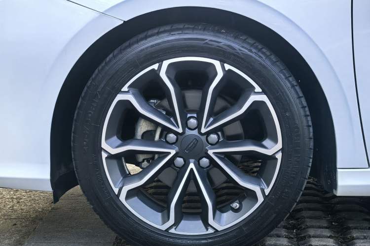 Used Geely Auto Binray 2021 1.4T CVT Asian Games Edition Exterior 5