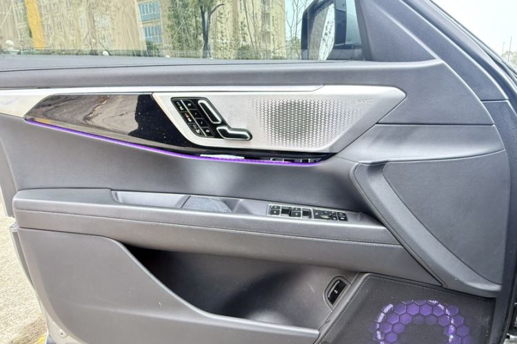 Used Cadillac CT6 2023 28T Luxury Version