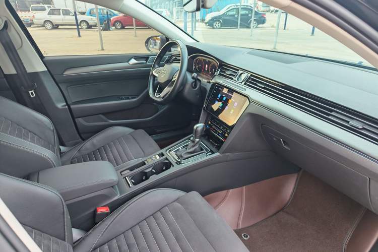 Used Volkswagen Magotan 2020 330TSI DSG Luxury Edition