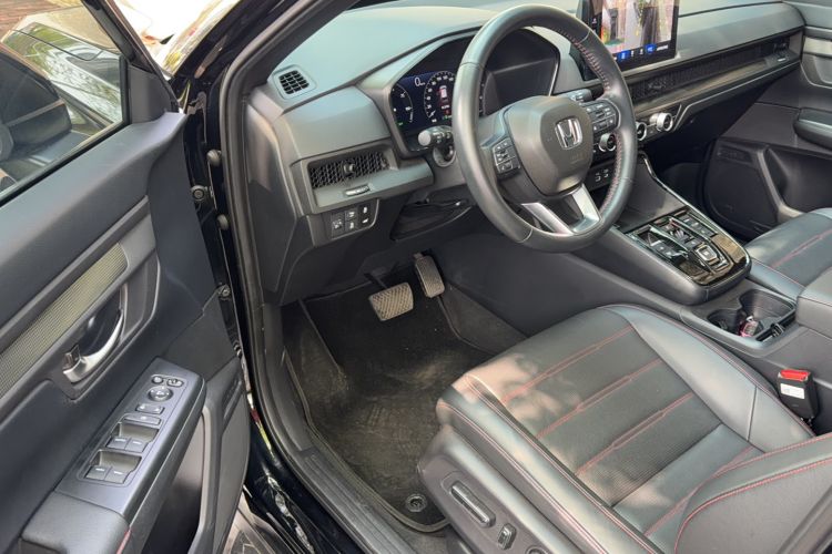 Used Honda CR-V 2024 2.0L eHEV Two-Wheel Drive Smart Edition