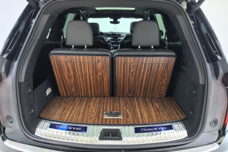 Used Cadillac XT6 2021 2.0T Six-Seater Four-Wheel-Drive Luxury Version