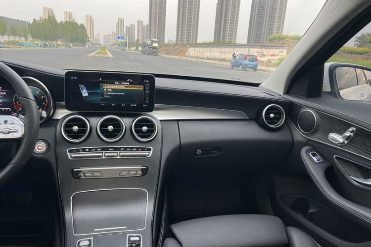 Used Mercedes-Benz C-Class 2021 C 200 L Fashion Edition Sport Version Interior 6