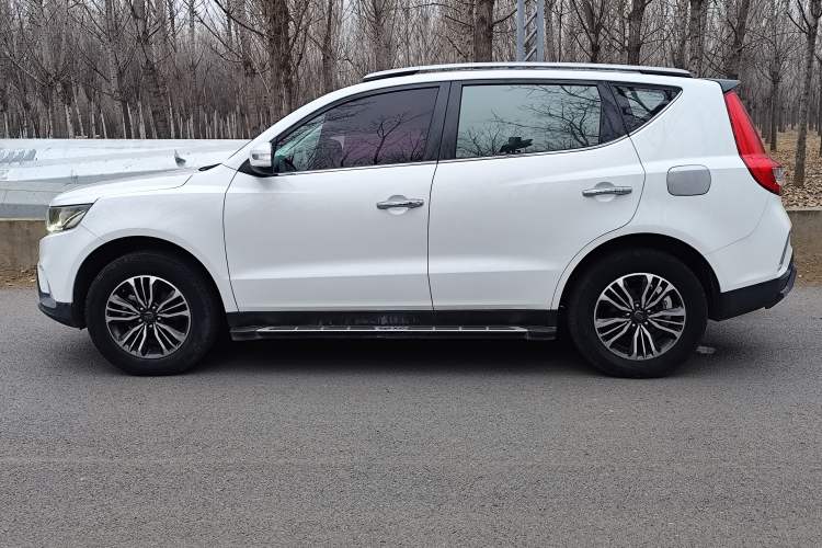 Used Geely Auto Vision X6 2016 1.8L Manual Luxury Model