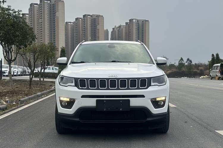Used Jeep Compass 2019 200T Automatic Family Edition - Connected Large Screen Version