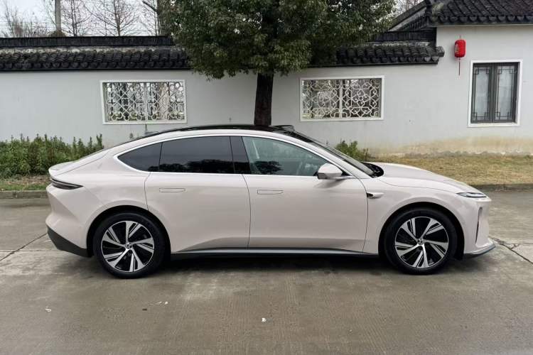 Used Nio ET5 2022 75 kWh
