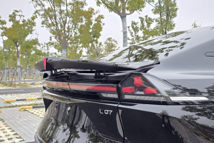 Used Deepal L07 2026 Model 550Ultra Huawei Qiankun ADS SE Edition
