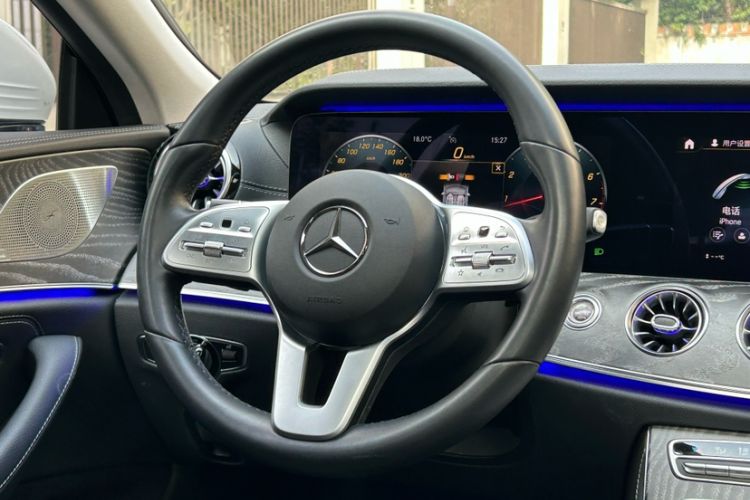 Used Mercedes-Benz CLS 2021 CLS 300 Sport Edition Interior 14