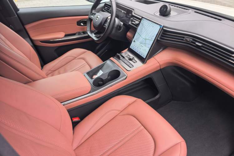 Used Nio EC6 2020 440 km Performance Version