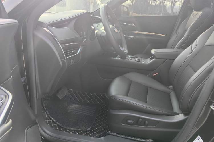 Used Cadillac XT4 2021 28T Two-Wheel Drive Tech Edition