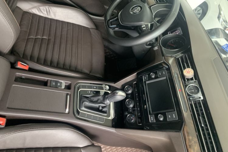 Used Volkswagen Magotan 2018 Facelift 330TSI DSG Luxury Model