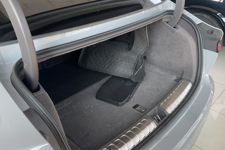 Used Nio ET7 2022 100kWh First Edition Trunk