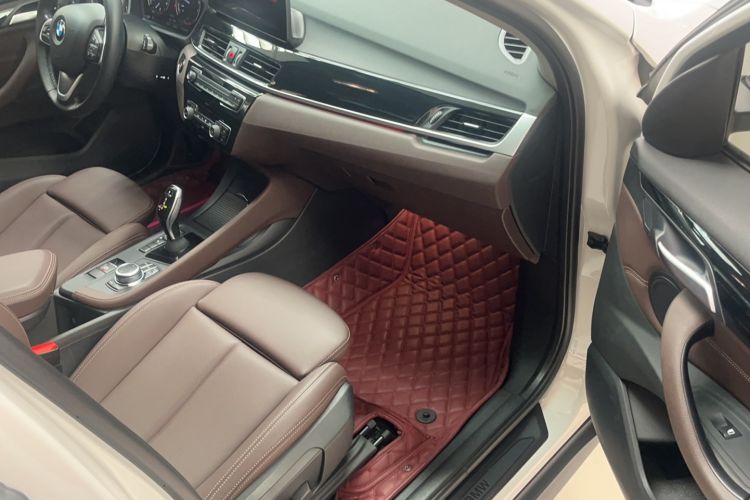 Used BMW X1 2020 sDrive25Li Leading Model Interior 3