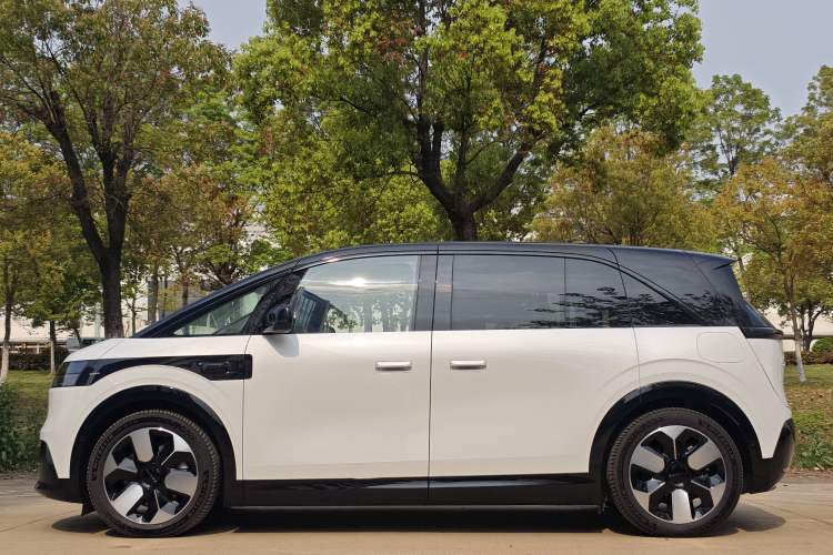 Used Zeekr MIX 2025 Intelligent Driving Version Exterior 4