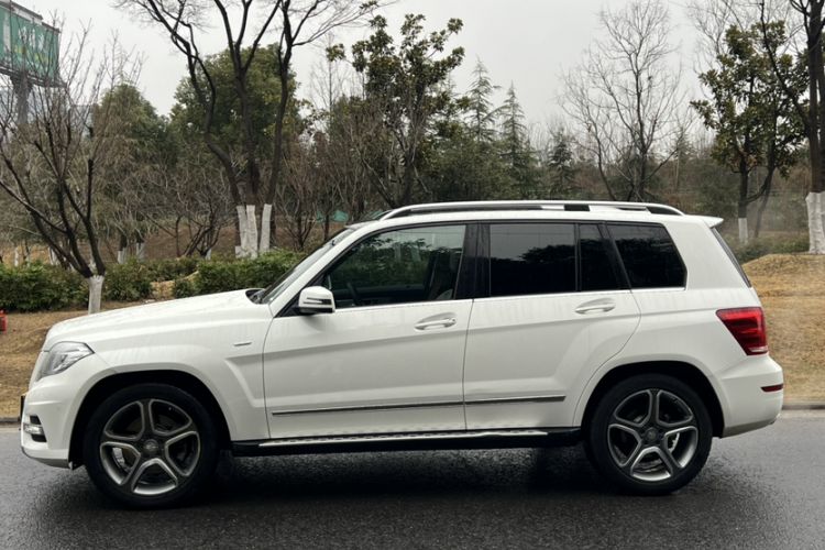 Used Mercedes-Benz GLK-Class 2015 GLK 300 4MATIC Fashion Edition Ultimate Version
