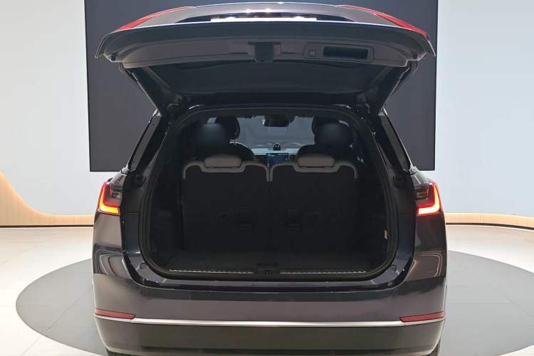 Used Nio ES8 2020 580 km Range Six-Seater Version
