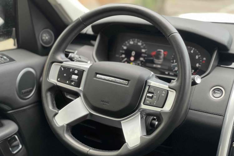 Used Land Rover Discovery 2024 360 PS S
