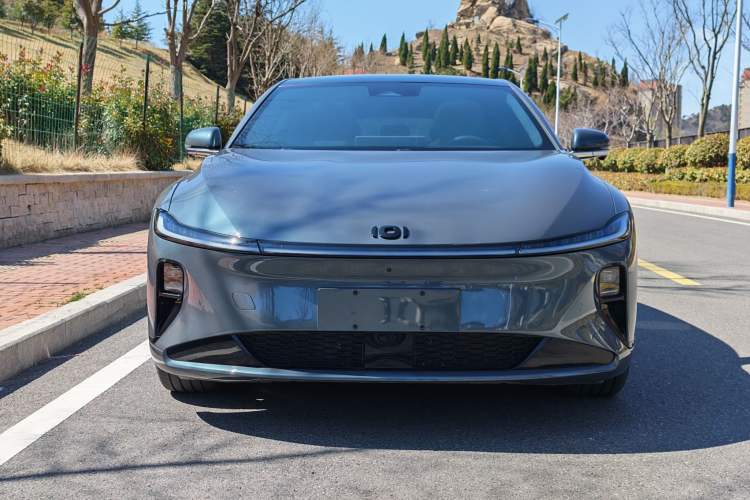 Used CHANGAN NEVO A07 2024 All-Electric "True Fragrance" Edition 710 Flagship Model Exterior 3