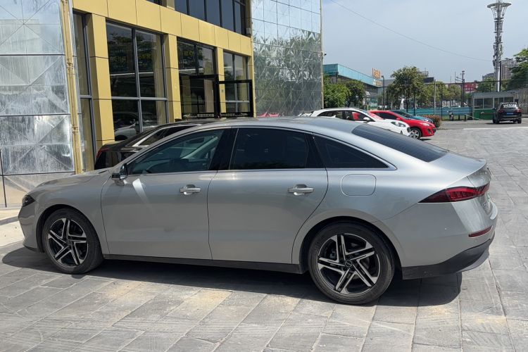 Used Roewe D7 2023 DMH 125km Excellence Edition
