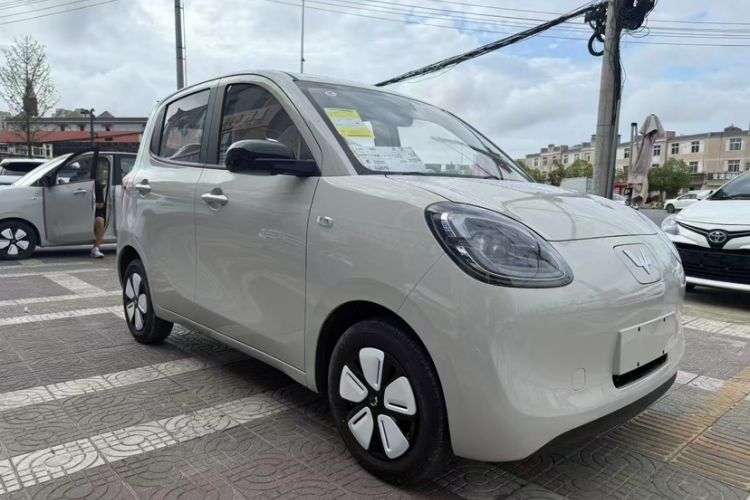 Used Wuling Hongguang MINIEV 2025 Four-Door Version Advanced Edition
