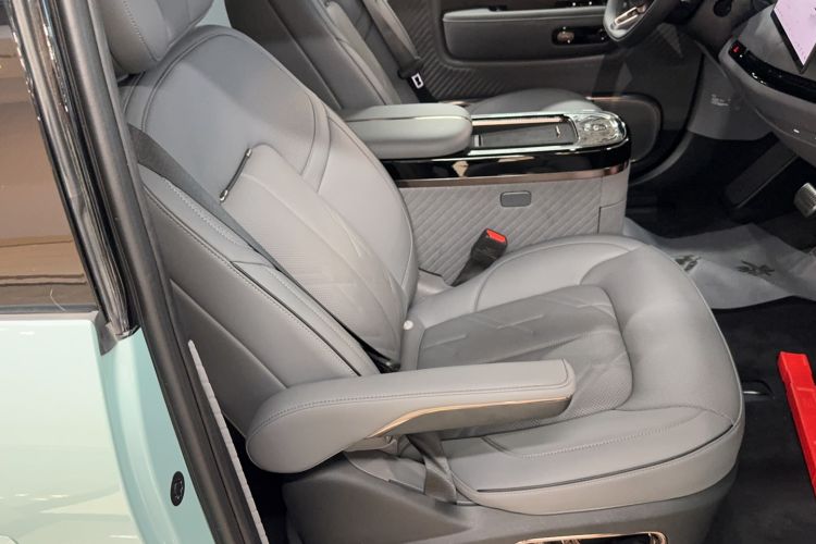 Used Zeekr MIX 2025 Long-Range Intelligent Driving Edition