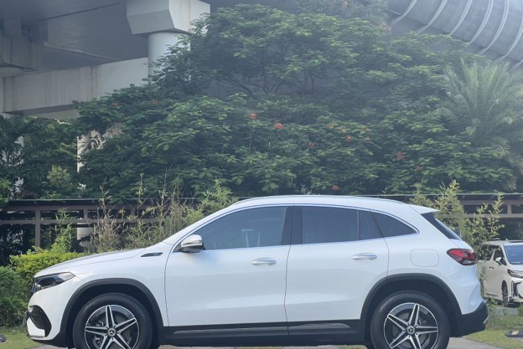 Used Mercedes-Benz EQA 2022 EQA 300 4MATIC Launch Edition
