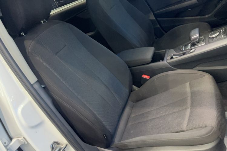 Used Audi A4L 2018 30th Anniversary Edition 40 TFSI Trendy Model