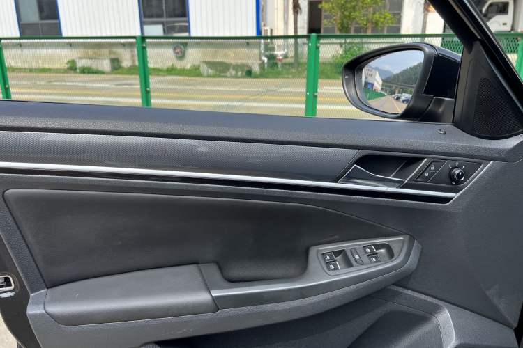 Used Volkswagen C-TREK 2017 1.6L Automatic Comfort Model