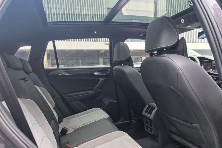 Used Volkswagen Tayron 2022 380TSI Four-Wheel Drive R-Line Connected Version Interior 8