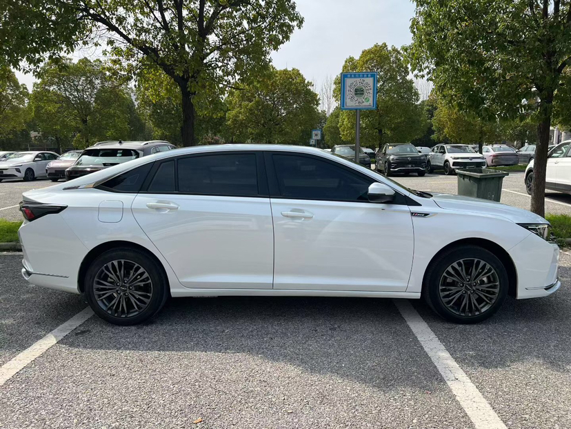 Dongfeng Aeolus Yixuan MAX 2023 1.5T Super-Powered Dad Edition — снимка 6