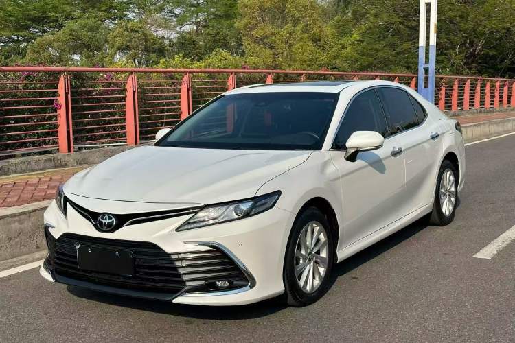 Used Toyota Camry 2021 2.0G Luxury Edition
