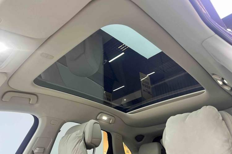 Used Hima AITO M5 2025 Extended-Range Ultra All-Wheel-Drive Version Exterior 8