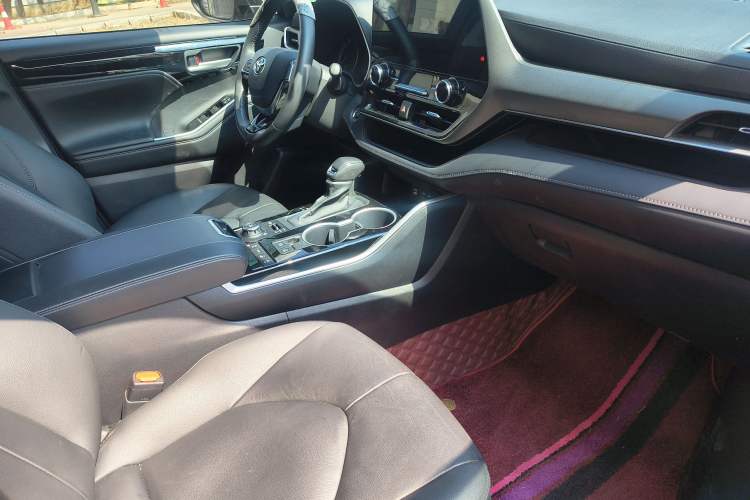 Used Toyota Highlander 2022 380T Four-Wheel Drive Prestige Edition 7-Seater Interior 10