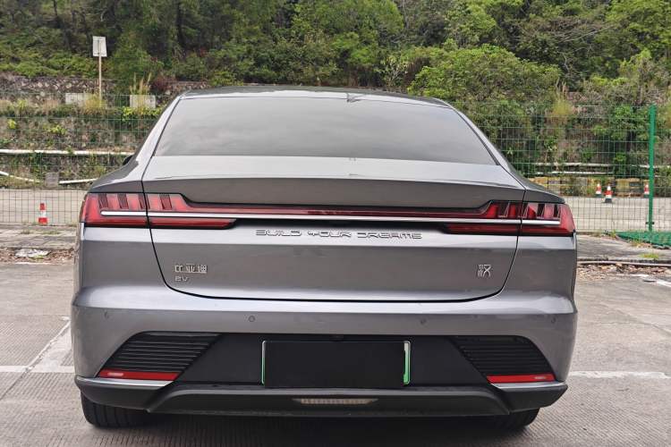 Used BYD Han 2020 EV Long-Range Luxury Model
