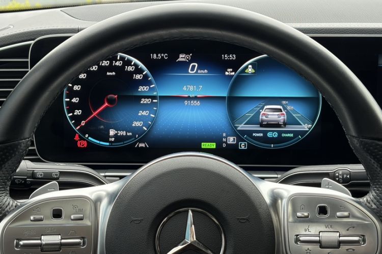 Used Mercedes-Benz GLS 2023 Refresh GLS 450 4MATIC Fashion Edition Odometer Close Up