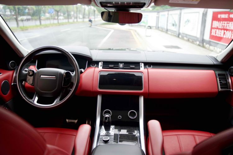 Used Land Rover Range Rover Sport 2021 3.0 L6 YAO Black Edition