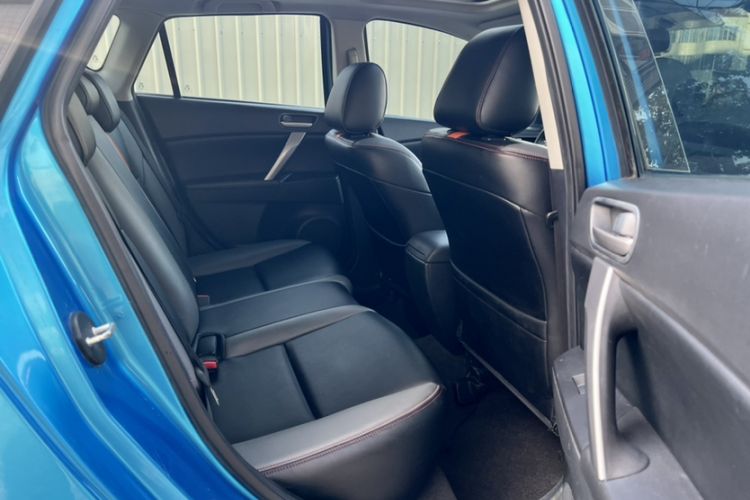 Used Mazda Mazda 3 2013 Hatchback 1.6L Automatic Elite Model
