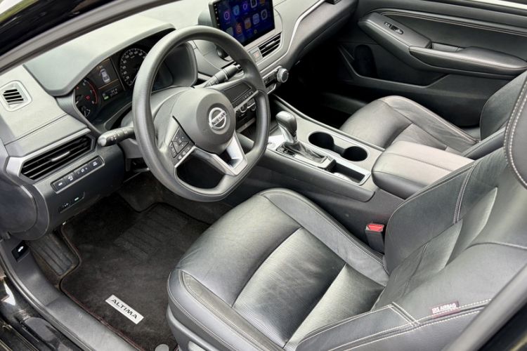 Used Nissan Teana 2021 2.0L XE Exclusive Edition Interior 9