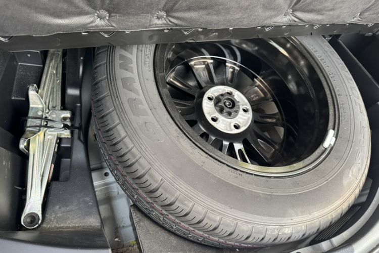 Used Toyota RAV4 2016 2.0L CVT Two-Wheel Drive Fashion Edition China V Standard