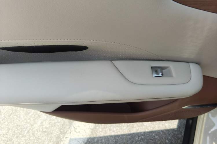 Used Wuling Bingo S 2025 Model 430km Flagship Edition Interior 8