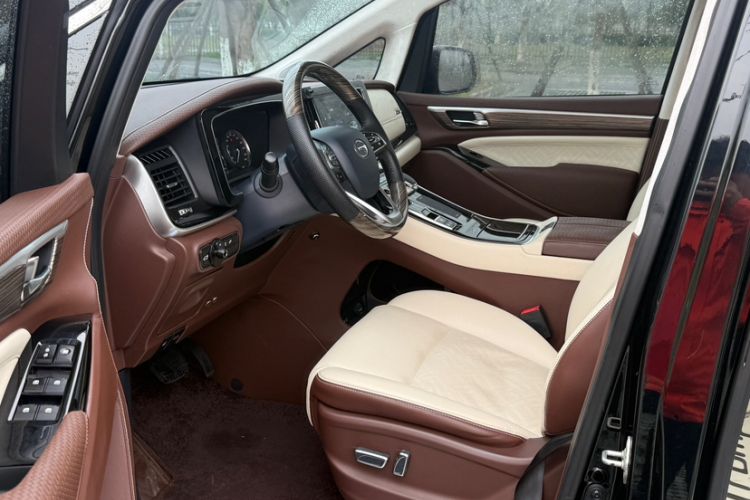 Used GAC Trumpchi M8 2021 Lingxiu Series 390T Deluxe Edition Interior 12