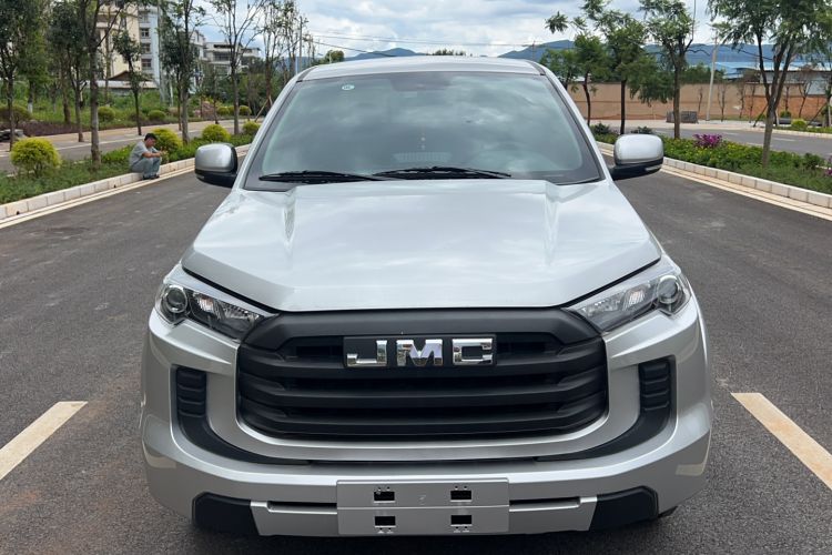 Used JMC Baodian 2023 2.5T Diesel 4x4 Comfort Edition Standard Wheelbase JX4D25A6L
