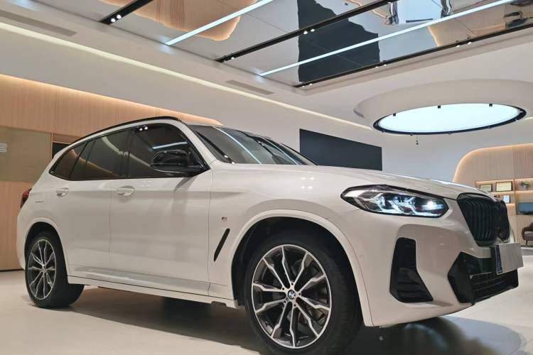 Used BMW X3 2023 Restyled xDrive30i Leading Edition M Night Sky Package
