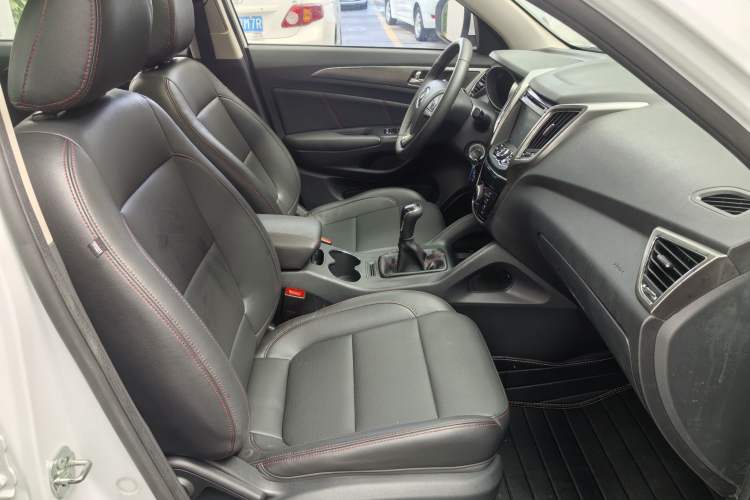 CHANGAN CS75 2014 2.0L Manual Luxury Version China V Standard с пробегом
