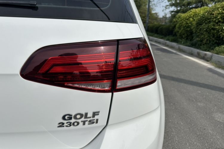 Used Volkswagen Golf 2018 230TSI Automatic Comfort Model