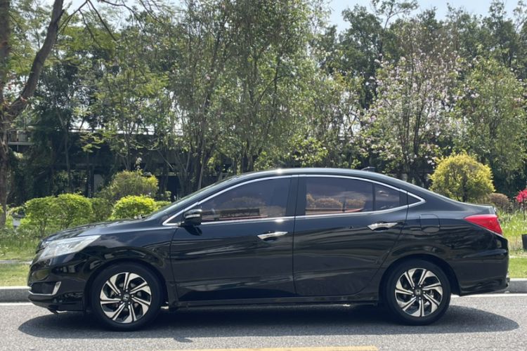 Used Honda Crider 2016 1.8L CVT Comfort Version
