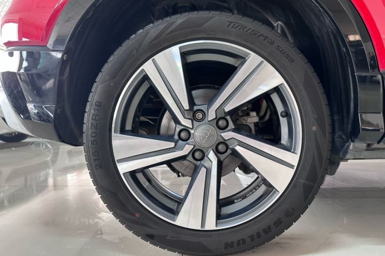 Used Audi Q2L 2020 35 TFSI Fashion Dynamic Model
