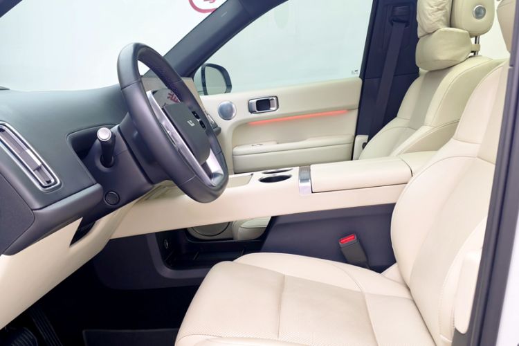 Used Li Auto L6 2024 Pro Model Interior 3