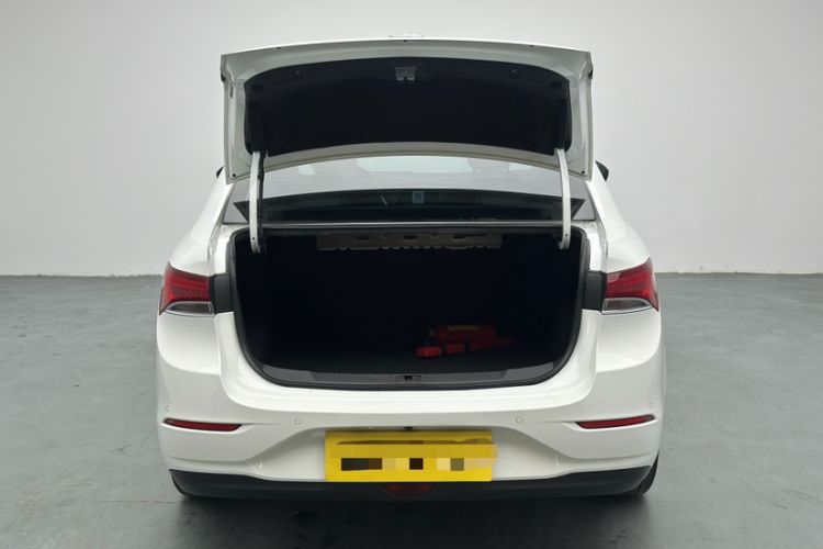 Used Buick GT 2021 Revised Version Flagship 1.5L Automatic Elite Edition Trunk