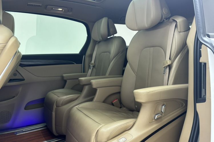 Used Buick GL8 2021 ES Landtrek 653T Luxury Model